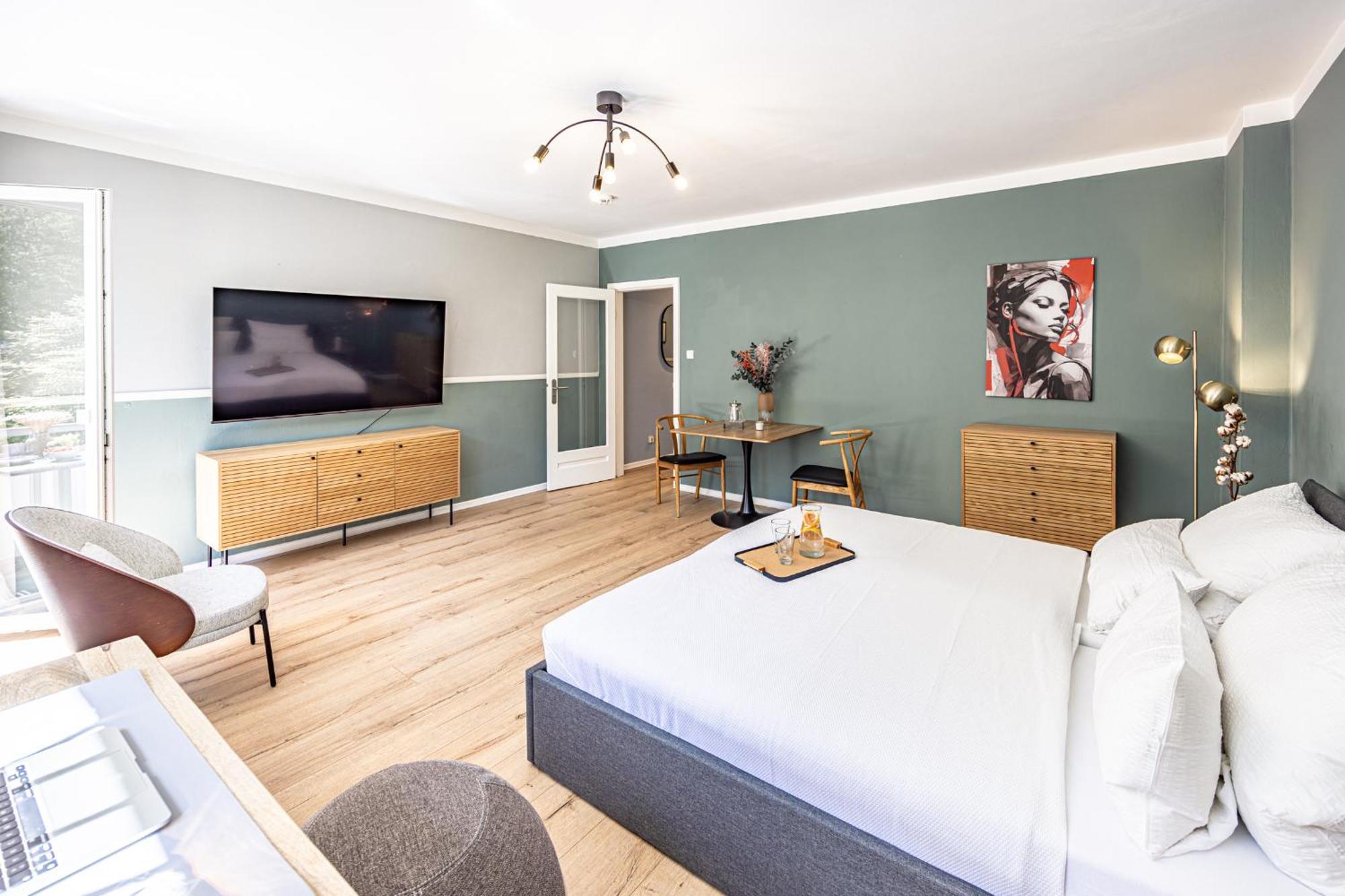 Have-A-Nice-Stay - Nahe Bahnhof Ahrensburg - 20 Minuten Nach Hamburg - Trotzdem Ruhig Gelegen - 6 Minuten Zu Fuss Ins Zentrum Ahrensburg - Modern Eingerichtet エクステリア 写真